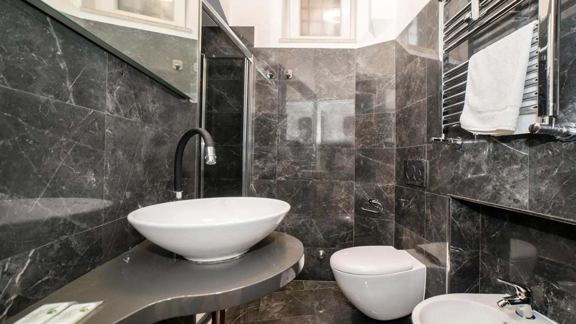 Lux Vatican Loft A 5 Minuti Dal Vaticano! Rome Apartment